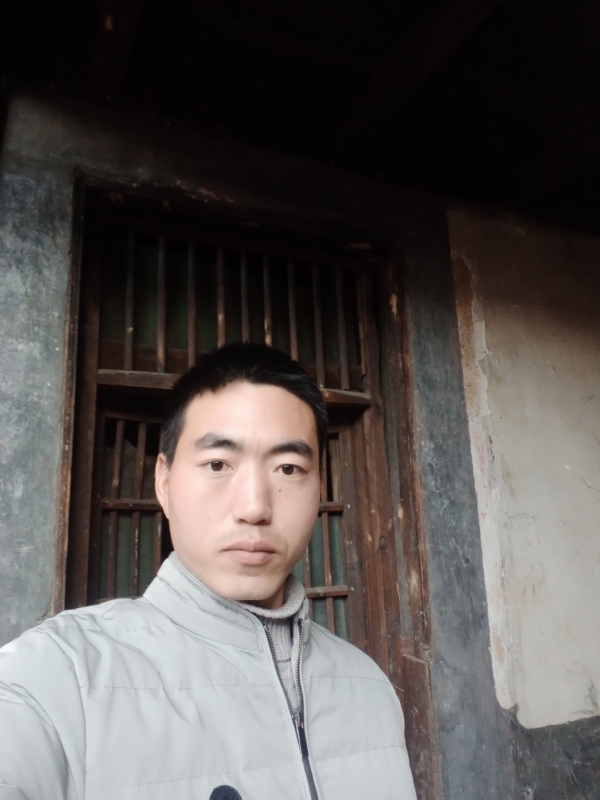 嫁与娶的第二张照片--竹山中老年相亲网